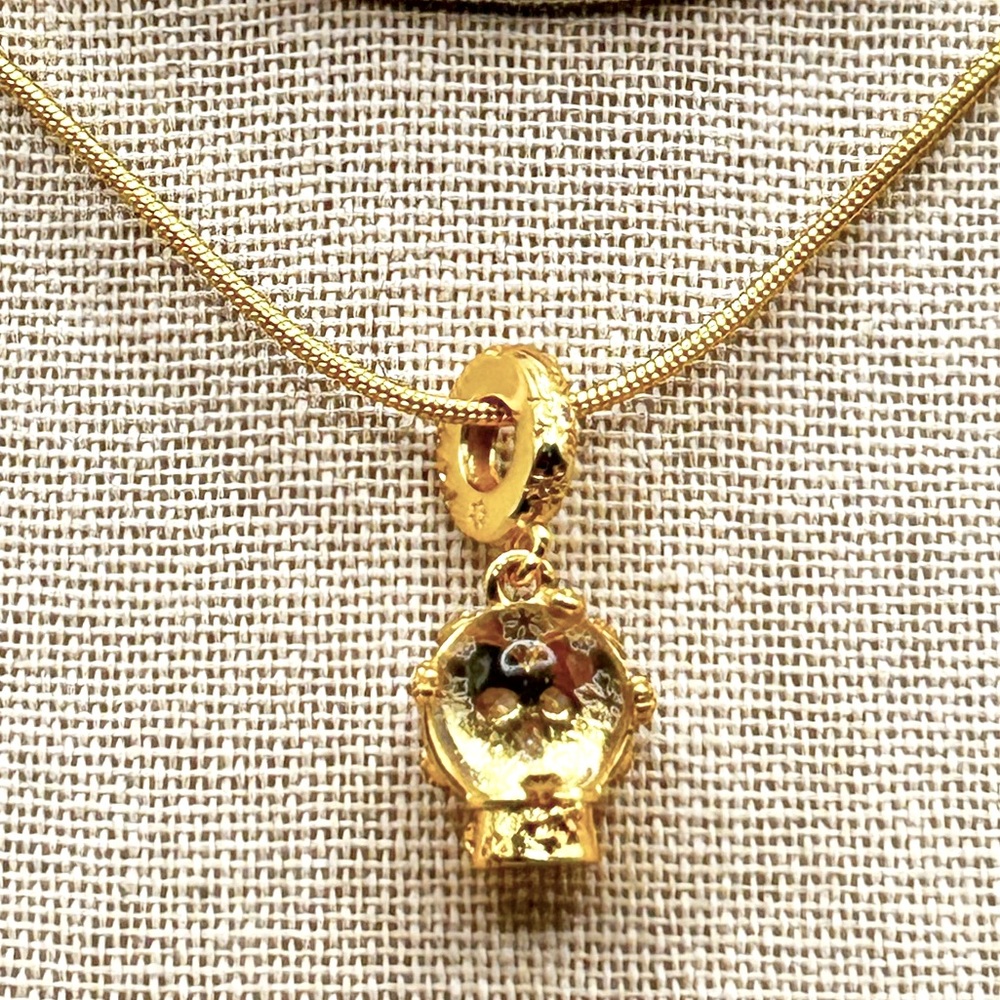 NWOT Sterling silver 18k gold plated blue snow globe necklace pendant 18”